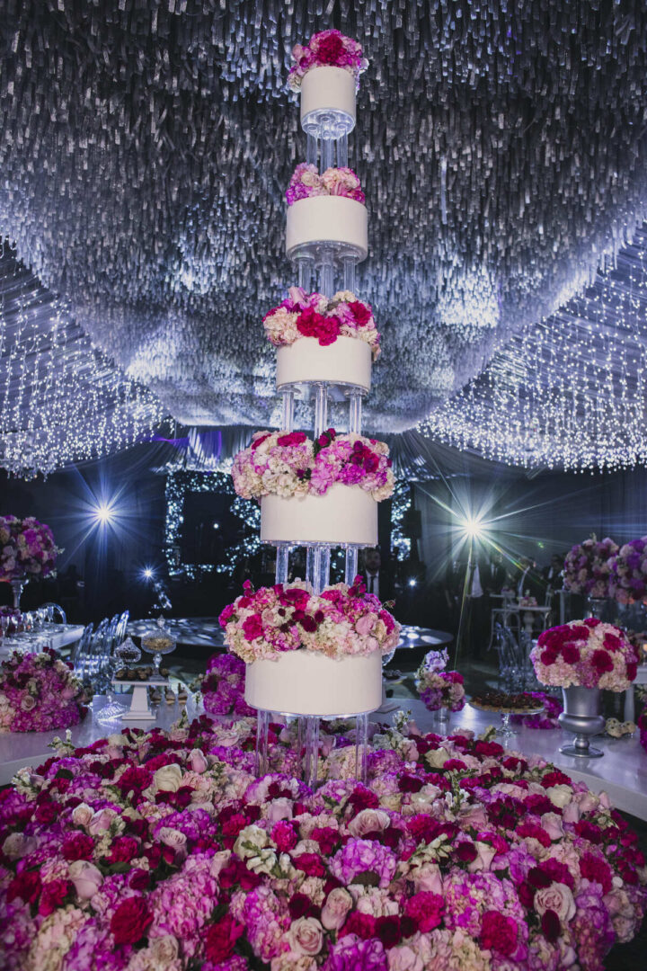 pastel en tonos rosados y fucsia