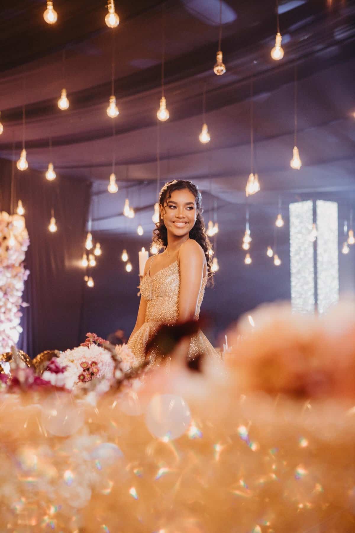 Quince Años Jazmín 3 Quinceañera-posando-fotografía