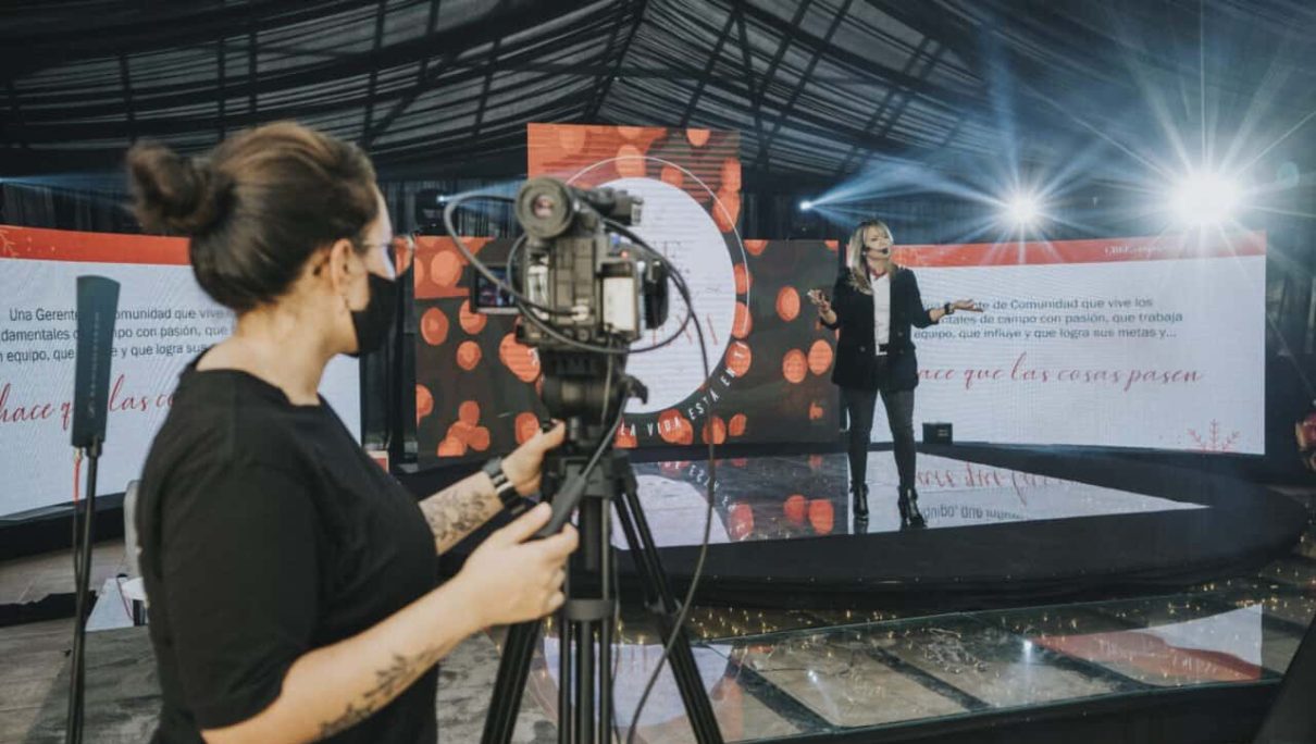 _DSC9037 (1) _DSC9037 (1)